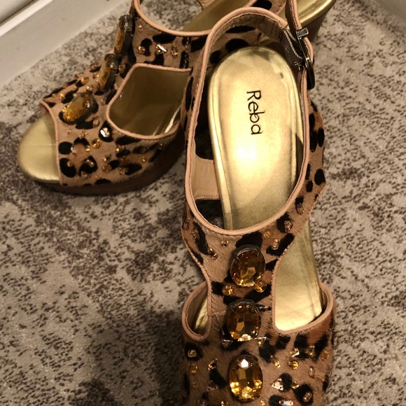 Wedges - Picture 5 of 8